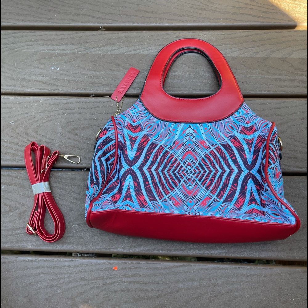 Izzy& Liv purse